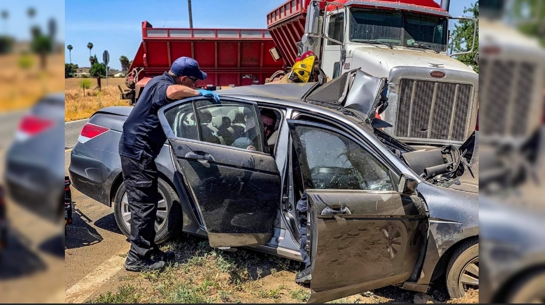 Driver Pinned in Vehicle after Big Rig crash in Merced County