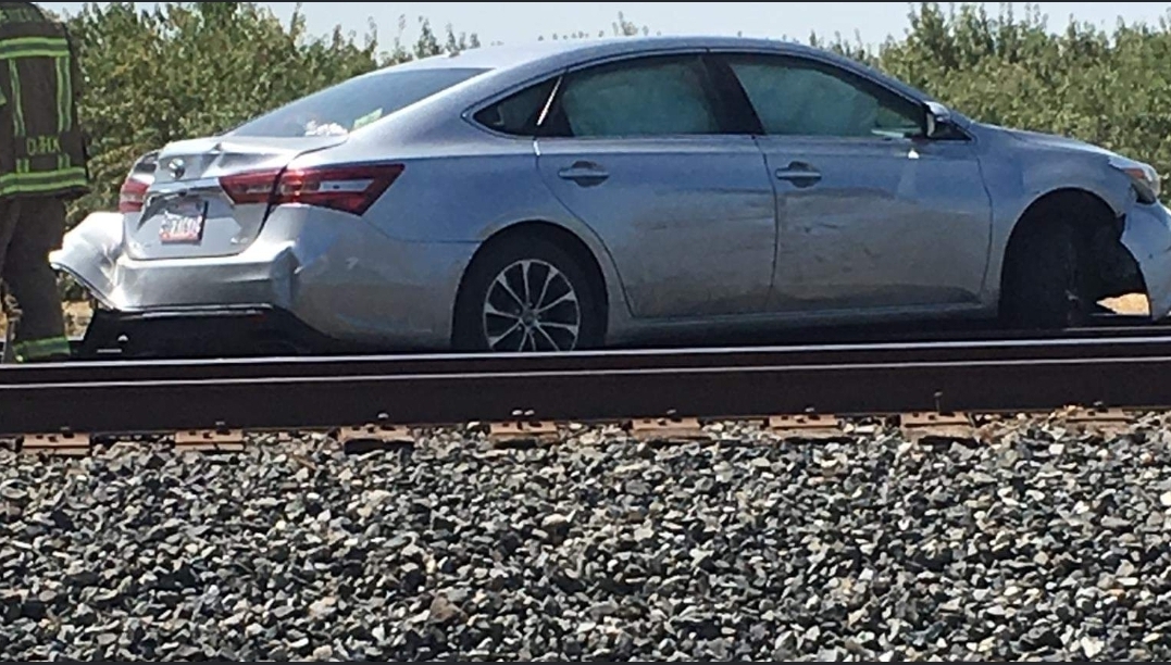 Sheriffs chase vehicle, vehicle crashes on railroad tracks, 6-month-old baby found in car