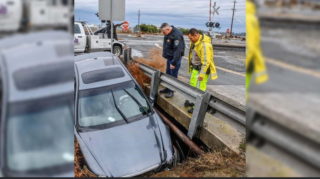 Merced CHP arrest Atwater woman for drunk driving, she crashed into a canal