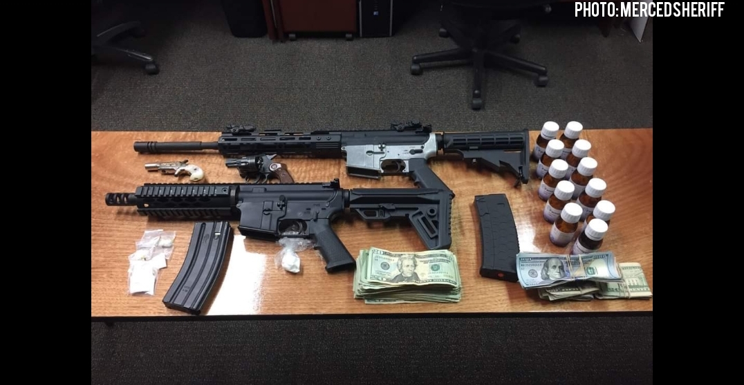 Two arrested in possession of narcotics and assault weapons